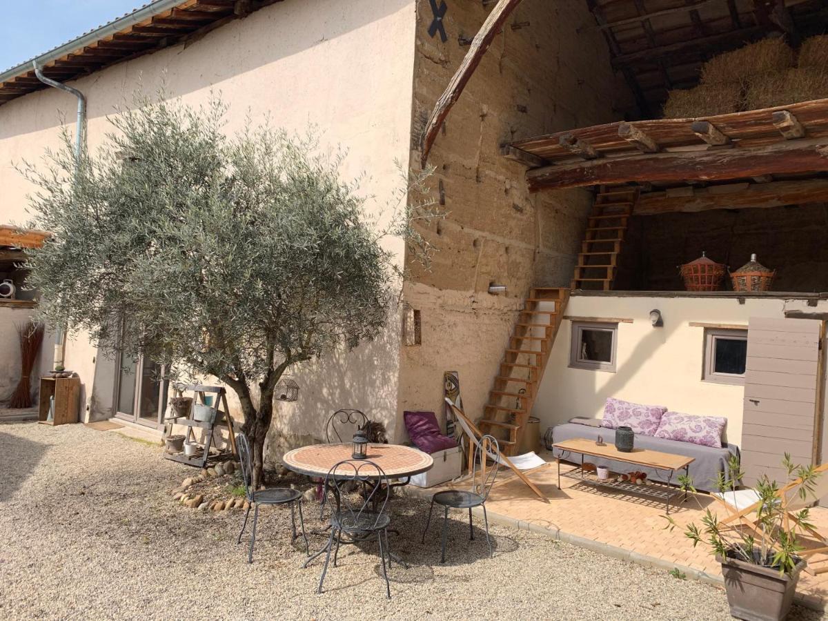 La Grange De La Batone - Bed And Breakfast Messimy-sur-Saone Exteriör bild